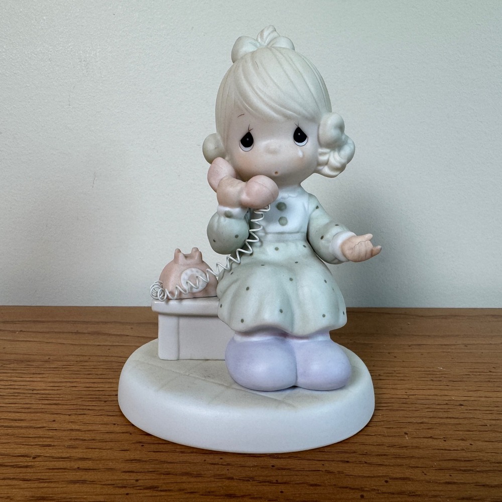 Precious Moments Tell It To Jesus Girl on Telephone Figurine 1989 521477